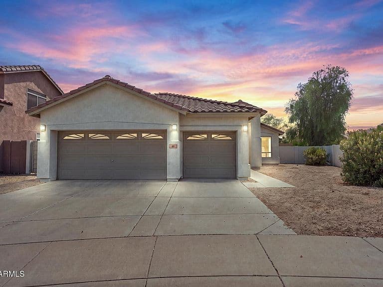 61 S Forest Drive photo 2