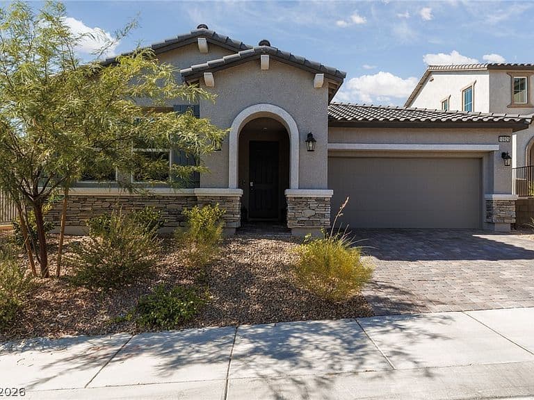 10925 Cilantro Ave photo 2