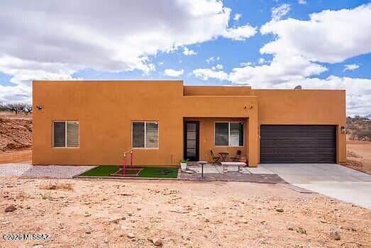 65 Avenida Pastor #B photo 2