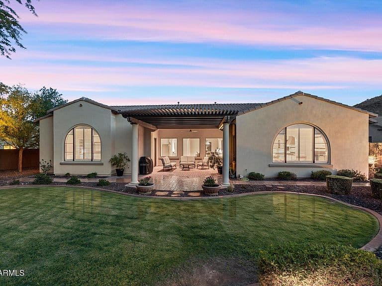 6752 W LUCIA Drive photo 2