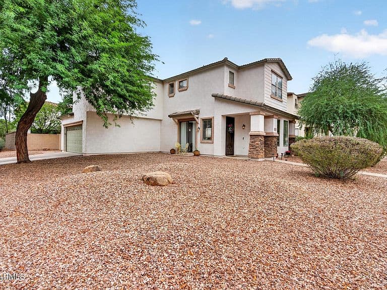 3634 E SUNDANCE Avenue E photo 1