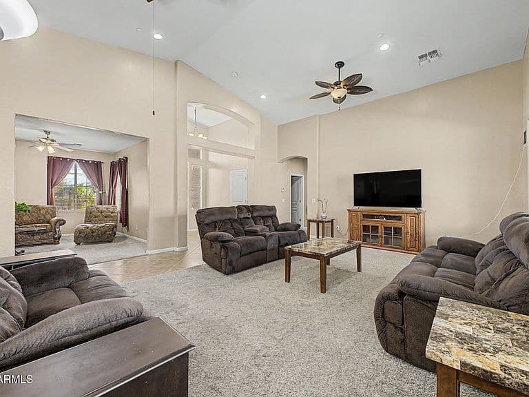 11303 N 150TH Lane photo 5
