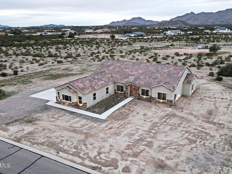 9780 W VISTA BONITO Drive photo 1