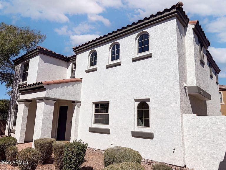 2856 E MEGAN Street photo 1