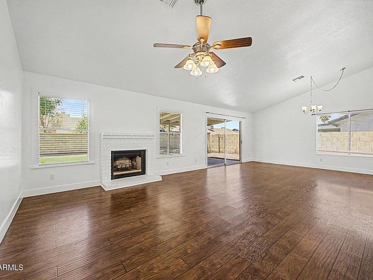 25 W SEQUOIA Drive photo 5