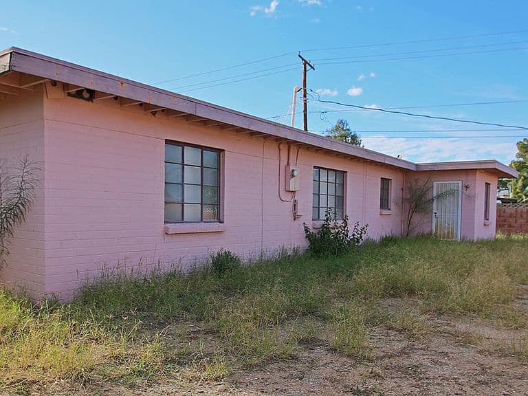 2200 S Palo Verde Ave photo 2
