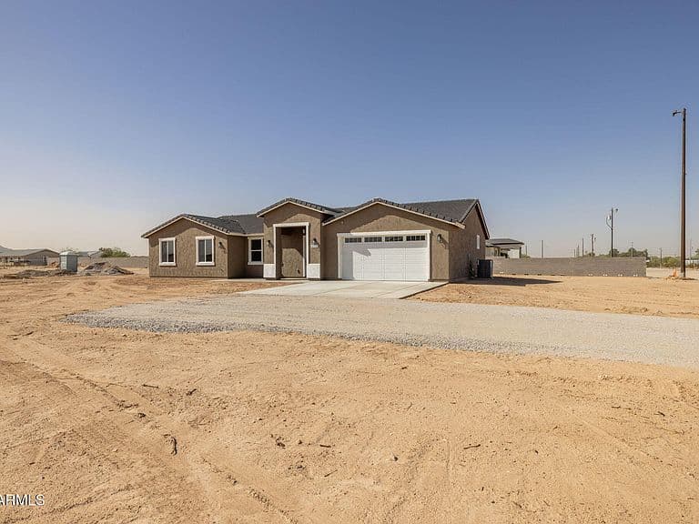 20733 W CHEYENNE Road photo 2