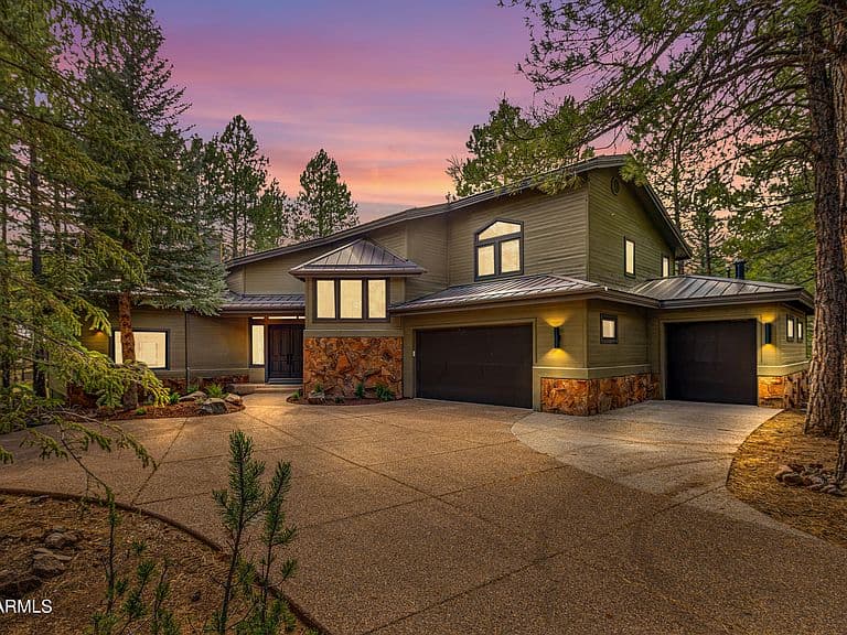 6024 GRIFFITHS Spring photo 2