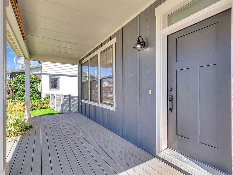 1827 Annas Garden Ln photo 3