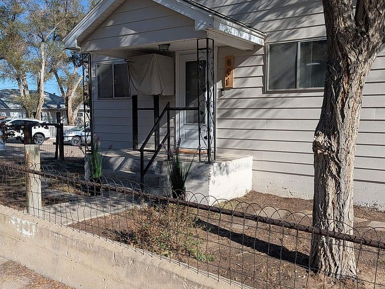 801 McKeehan Ave photo 2