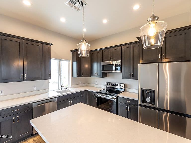14617 N RIVERVIEW Court photo 4