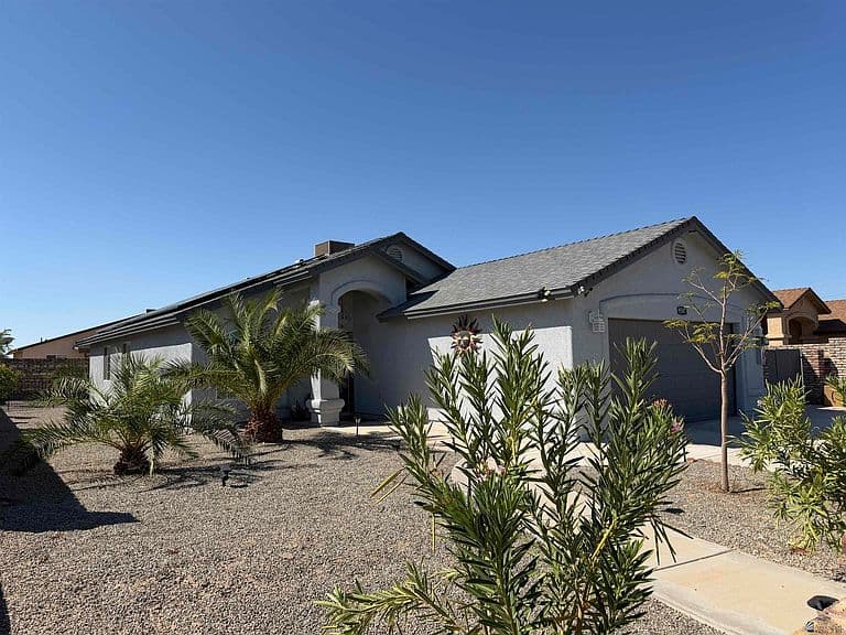 9587 E 38th Pl photo 3
