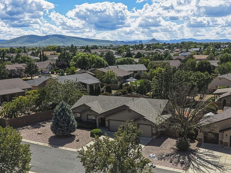 7330 N Brilliant Sky Way photo 3