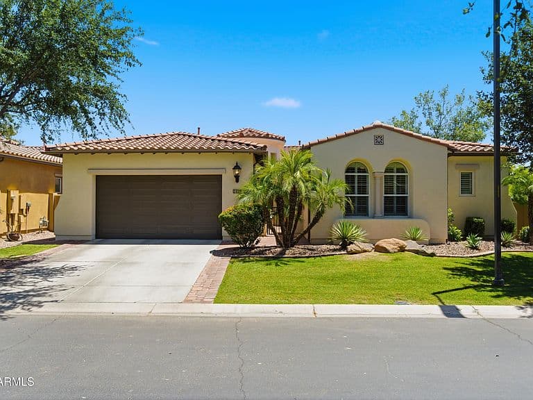 1159 W TONTO Place photo 2