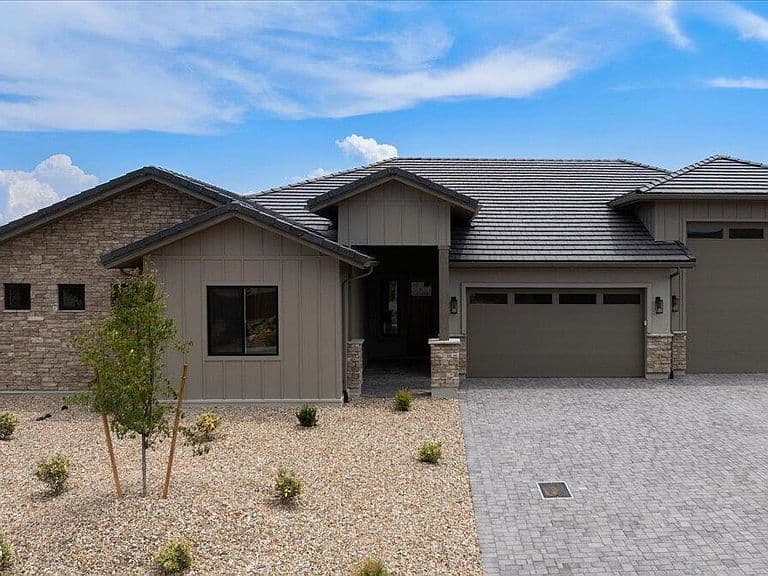 5243 High Cliff Way photo 4