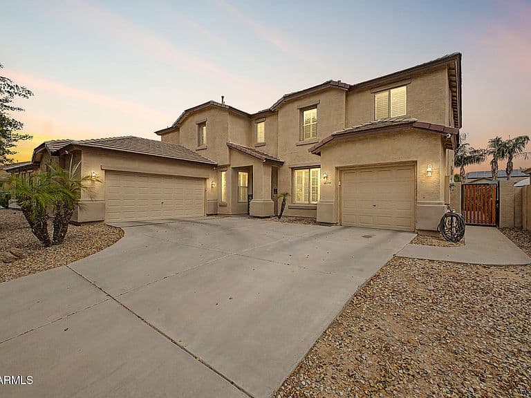 15708 W SHANGRI LA Road photo 1