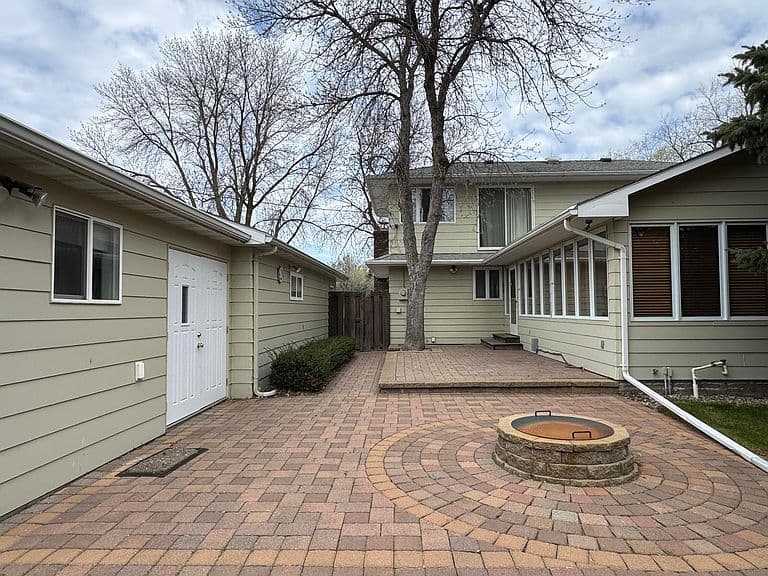 1733 Marshall Rd photo 3