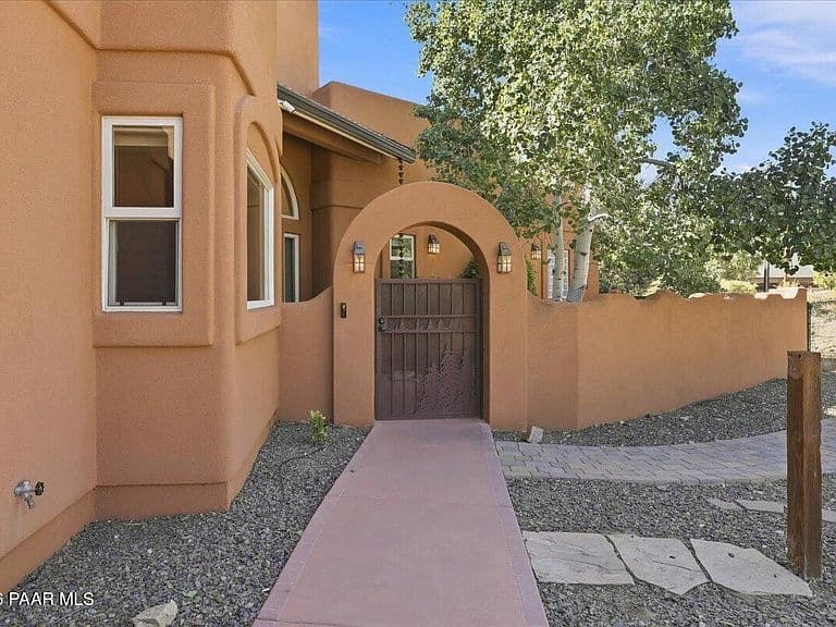 1484 Copper Canyon Dr photo 3