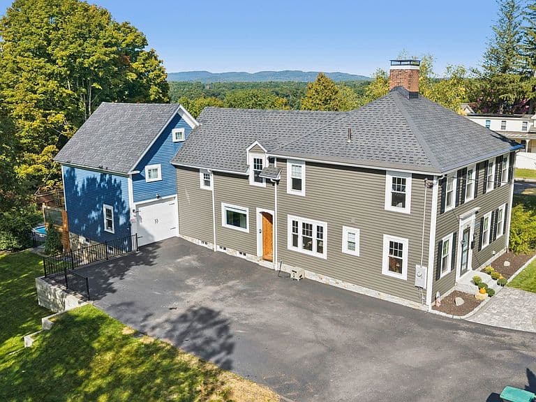 121 Prospect Street photo 3