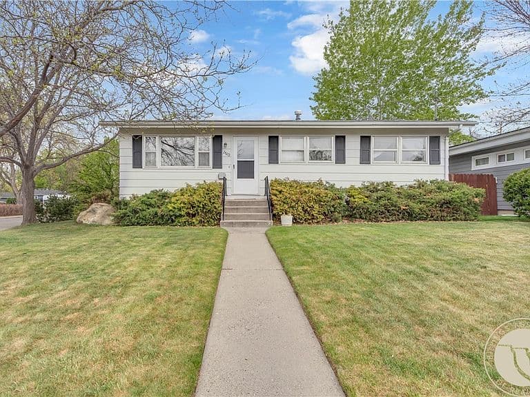 2702 Rehberg Ln photo 1