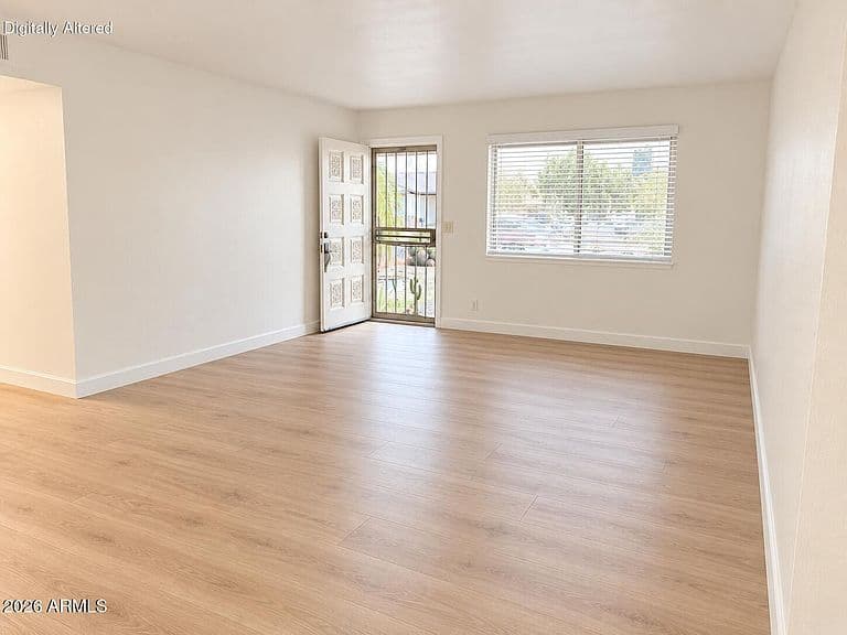 2214 W BEHREND Drive photo 4