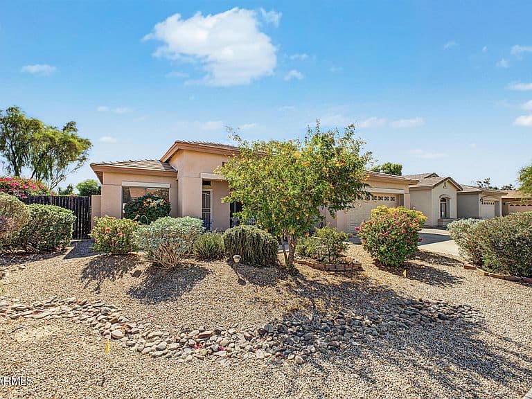 21191 E LORDS Way photo 2