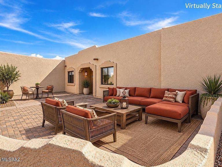 1033 W Placita Agradable photo 3