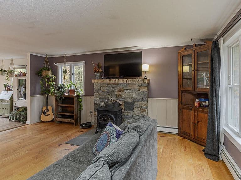 781 Fullam Hill Road photo 2