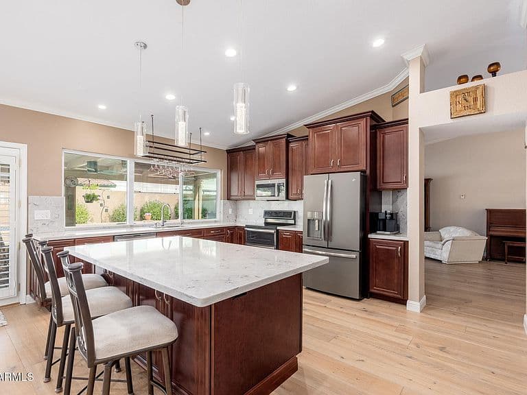 5726 E EVERETT Drive photo 4