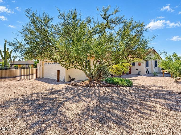 5139 N WINCHESTER Road photo 3