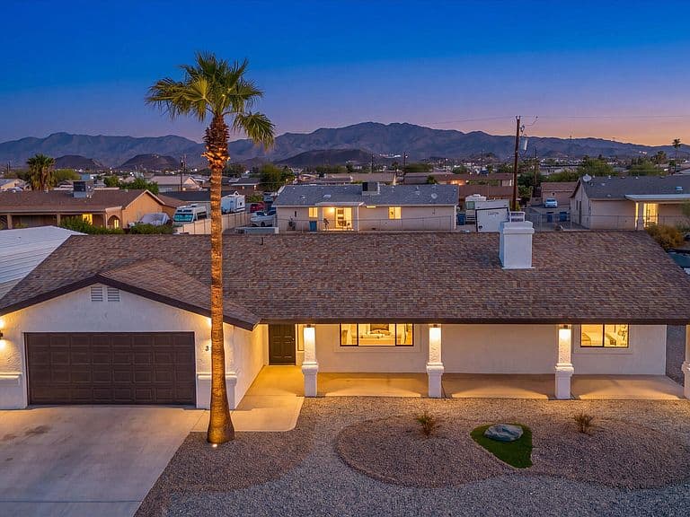 3580 Red Cloud Dr photo 1