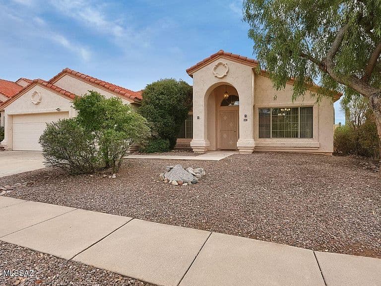 931 W Antelope Creek Way photo 2