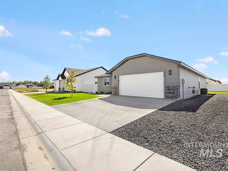 427 Rock Dove Loop photo 3