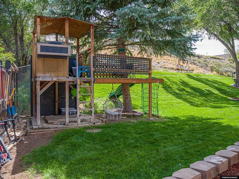 1050 Boulder Dr photo 5