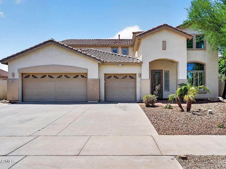 7594 N 88TH Avenue photo 2