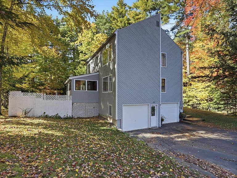 113 Westchester Drive photo 2