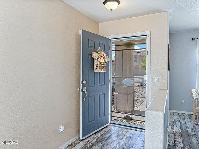 265 E Monterey Cypress St photo 5