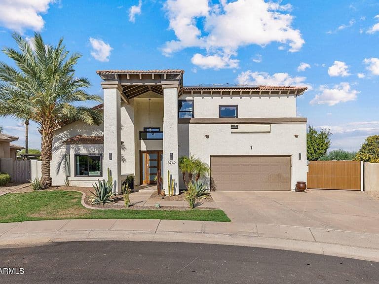 8749 E SAN FELIPE Drive photo 2
