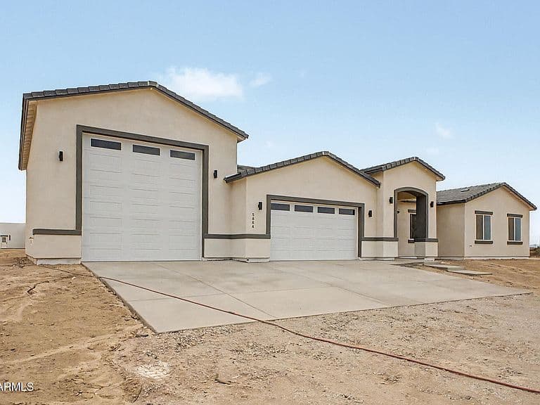 5864 N 378TH Drive photo 4