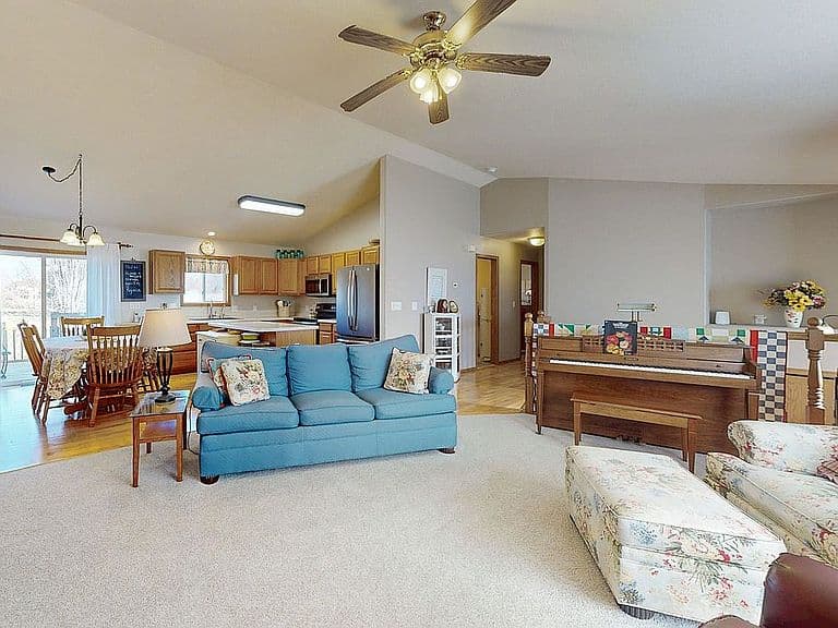 145 Trail Ridge Rd photo 4