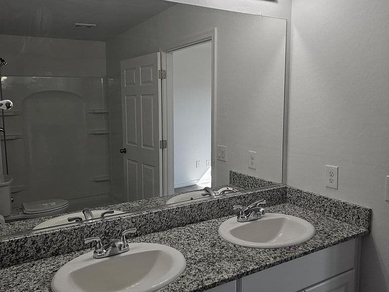 65 Cottonwood Ln photo 4