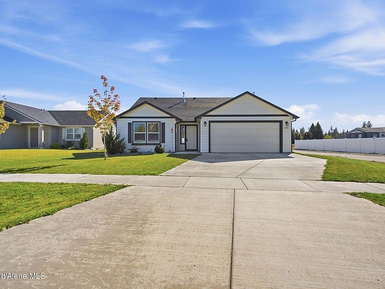 16161 N Hadley Loop photo 1