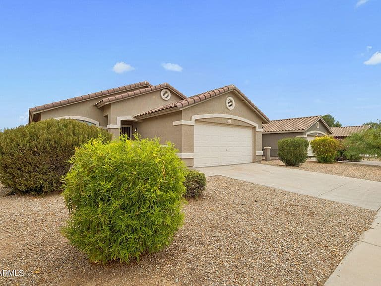25772 W KENDALL Street photo 1