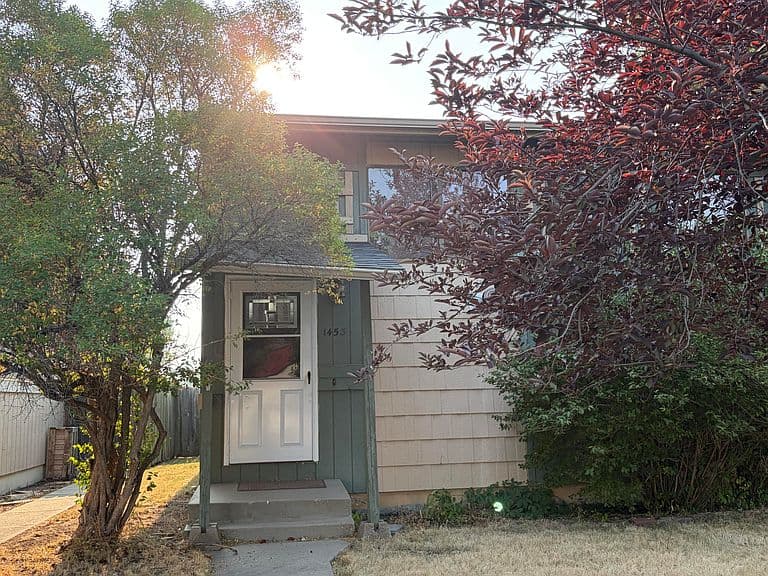 1453 Highland Ave photo 4