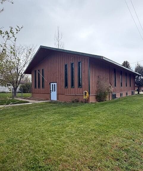 1073 Florence Ave photo 1