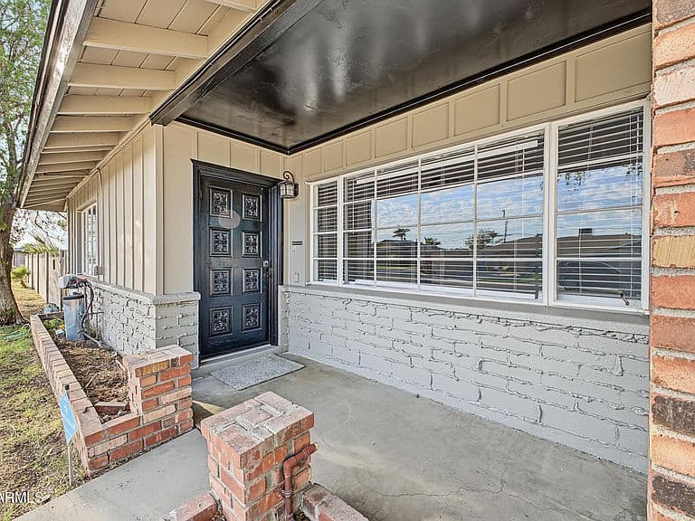 2320 W ANDERSON Avenue photo 5
