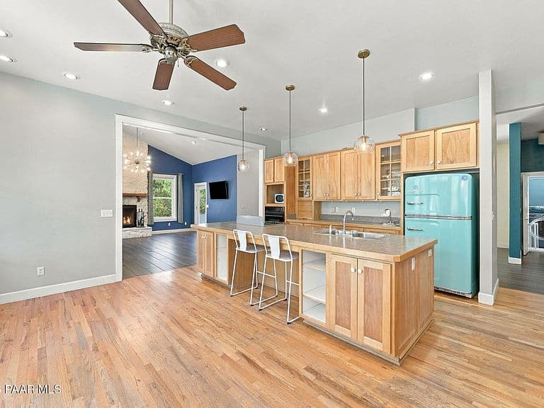 2430 N Terry Ln photo 5