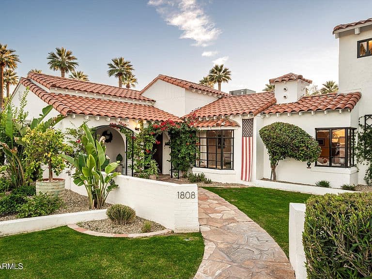 1808 N 13th Ave photo 2