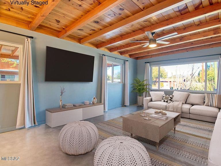 2926 E Glenn St photo 5