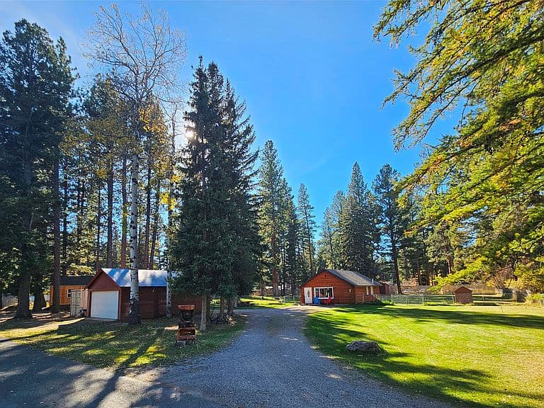 214 9th Ave photo 1